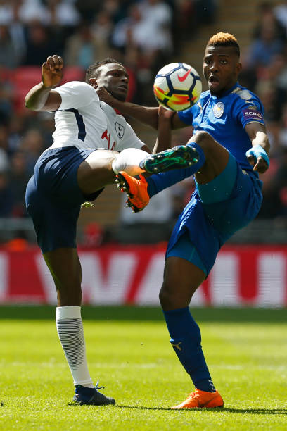 默的角色 默的角色