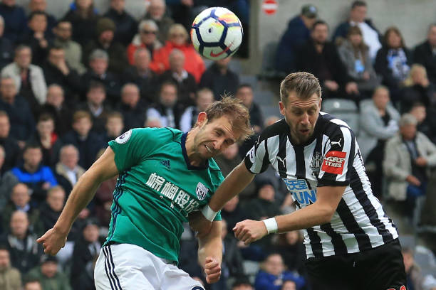 相较之下 相较之下